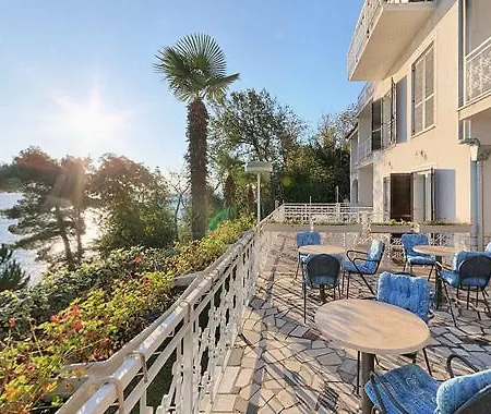 Hotel Stanger Lovran Exterior photo